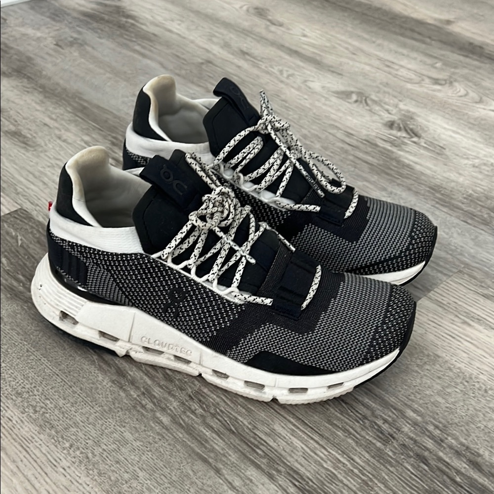 On Running Black and White Performance Sneakers